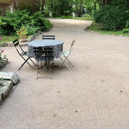 Sur Ile 3* Saint-Bonnet-de-Rochefort